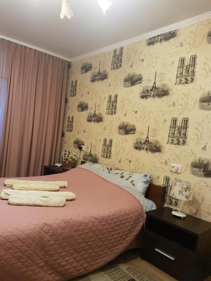 Апартаменти 2х комнатная с ремонтом в центре.Renovated, center Хмельницький Екстер'єр фото