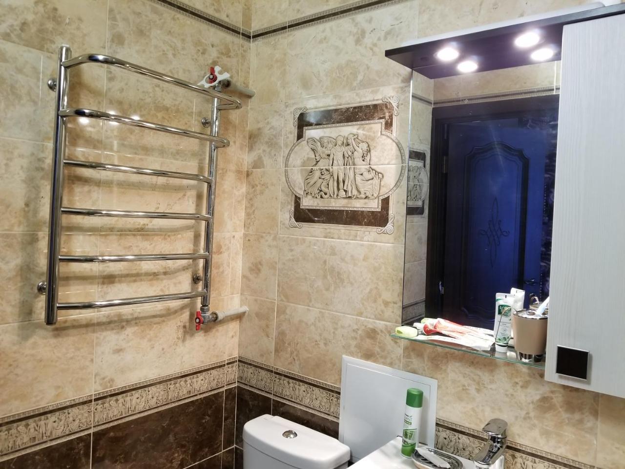 Апартаменти 2х комнатная с ремонтом в центре.Renovated, center Хмельницький Екстер'єр фото