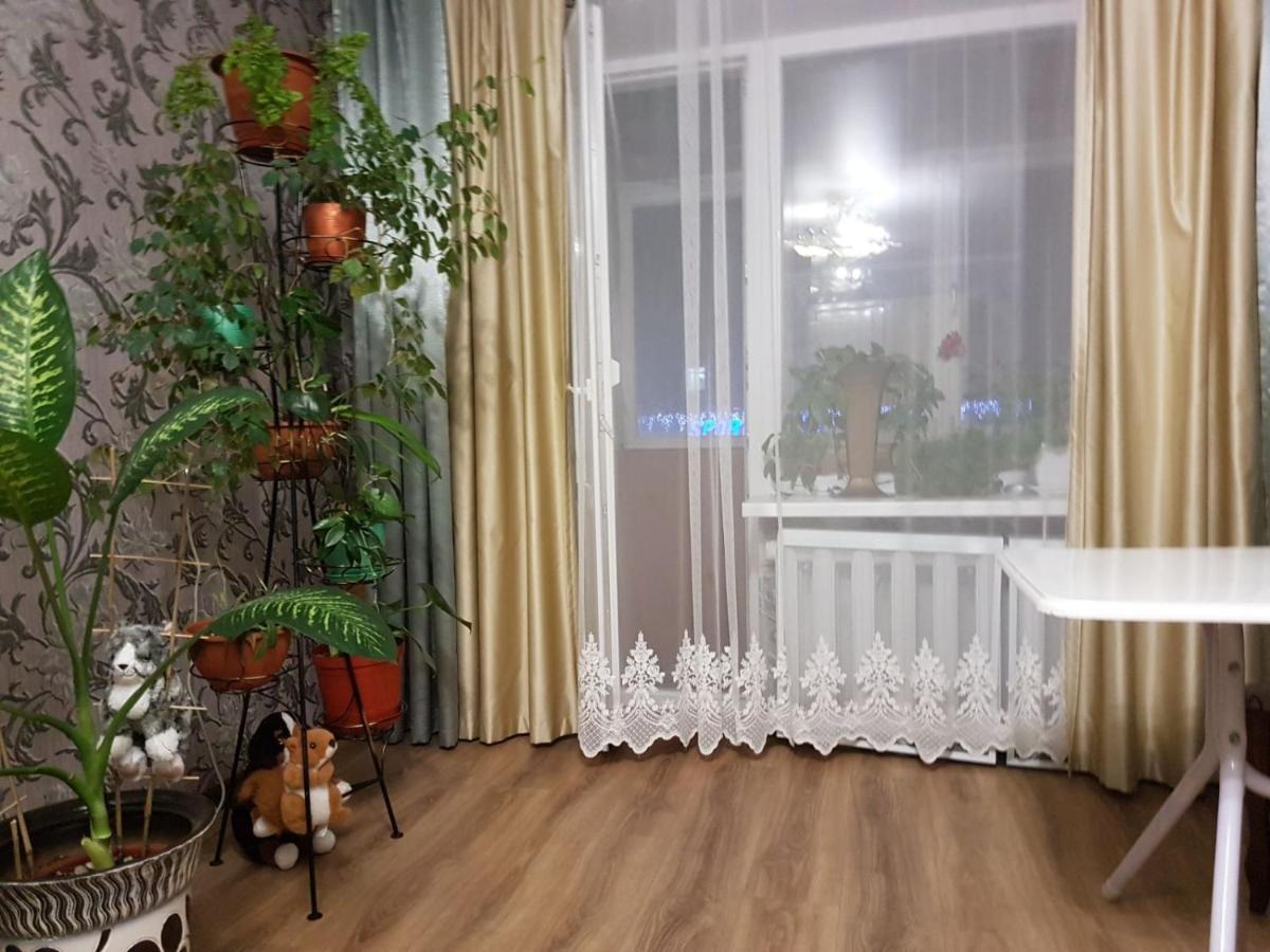 Апартаменти 2х комнатная с ремонтом в центре.Renovated, center Хмельницький Екстер'єр фото